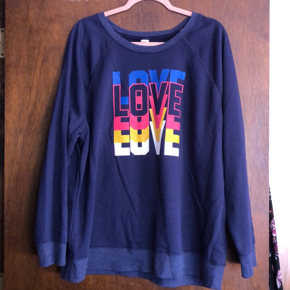 Sweatshirt